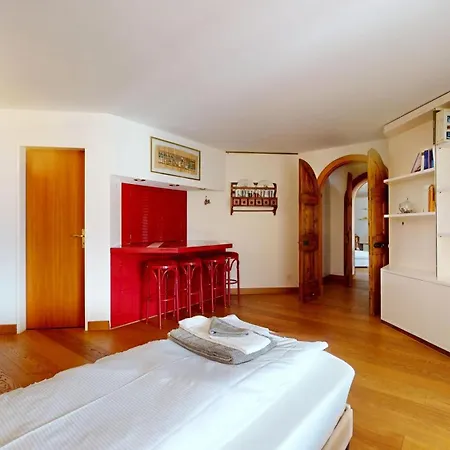 Apartment Abitaziun Caspar Badrutt 106 -